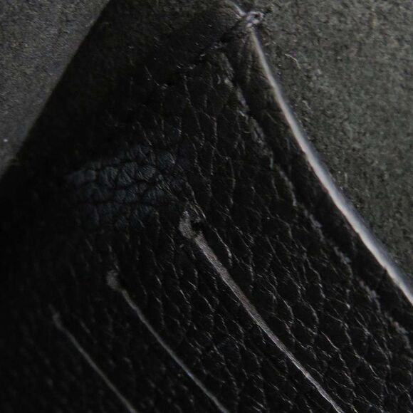 Louis Vuitton My LockMe Leather Shoulder Bag - Picture 8 of 13